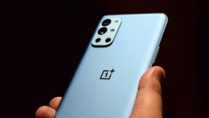 OnePlus 9RT